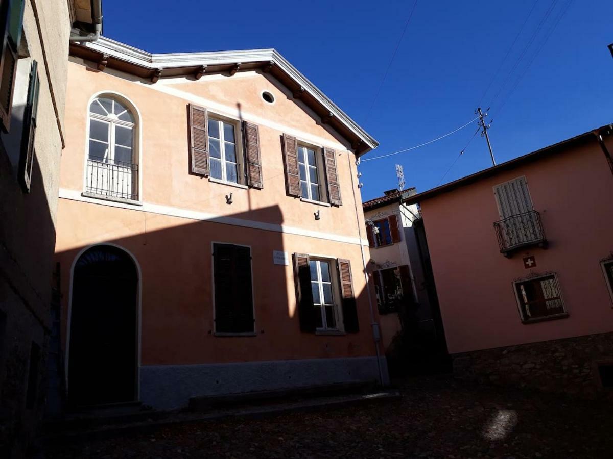 Ferienwohnung Casa Huerlimann Breno Exterior foto